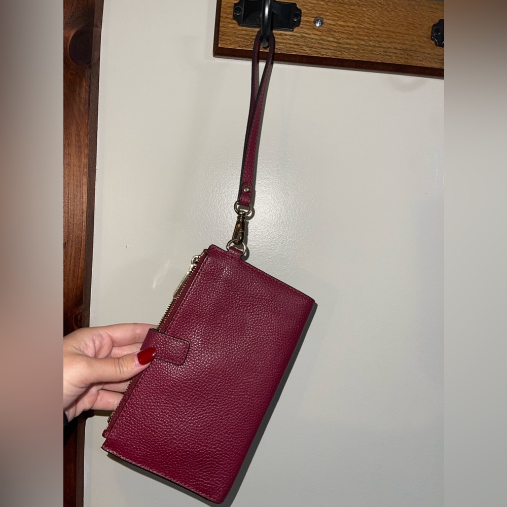 Michael kors wristlet wallet - Picture 4 of 4